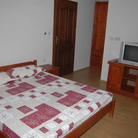 Joce Apartment